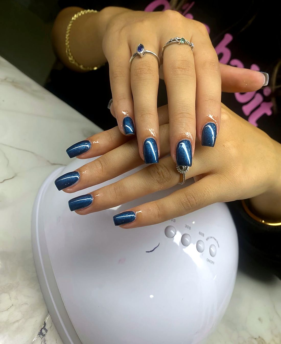 Cat eye blu, katror – Jonida Studio, Fushë Kosovë